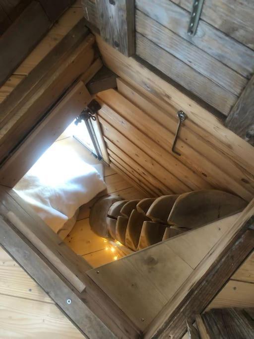 Nuit Insolite - La Cabane Du Haut-Doubs Les Gras 외부 사진